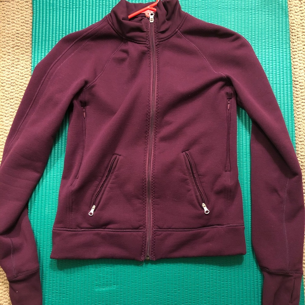 Lululemon maroon jacket